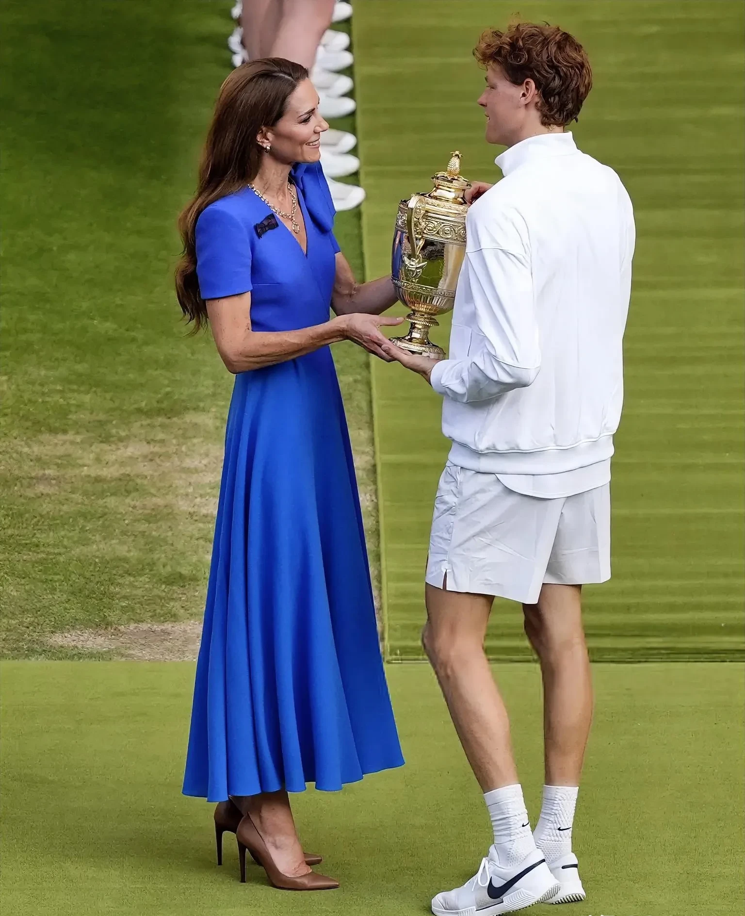 戴维斯杯横扫温网,辛纳扛起全队 戴维斯杯横扫温网,辛纳扛起全队